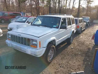 2000 Jeep Cherokee Limited with VIN 1J4FF68S3YL112376, listed as a IAAI auction lot 41946899 with 208,228 mi miles. Bid and sale history available at carsss.com. Image 2.