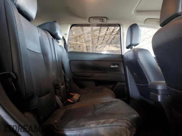 2017 Mitsubishi Outlander GT z VIN JA4JZ4AX4HZ013235, wystawiony jako Copart lot #74299434 z przebiegiem 103 738 mil mil oraz Szkoda całkowita • Salvage title. Historia ofert i sprzedaży dostępna na DreamBid. Obrazek 12.