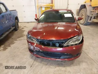 2015 Chrysler 200 S with VIN 1C3CCCBB7FN730122, listed as a IAAI auction lot 41954781 with 133,829 mi miles. Bid and sale history available at carsss.com. Image 6.