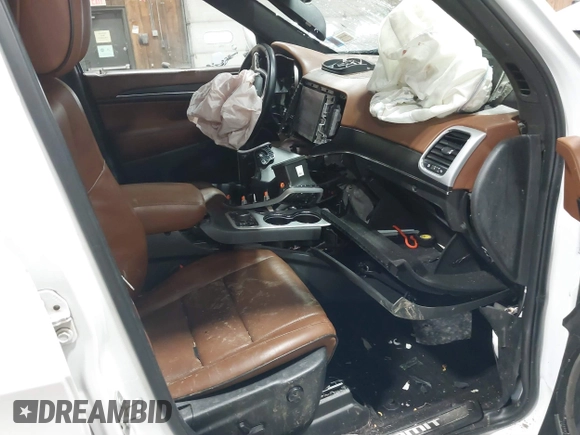 2018 Jeep Grand Cherokee Summit с VIN 1C4RJFJGXJC104286, выставлен на аукционе IAAI как лот 41905269 с пробегом 132 183 миль миль и . История ставок и продаж доступна на DreamBid. Изображение 5.
