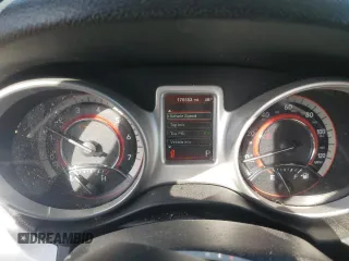 2018 Dodge Journey SE with VIN 3C4PDCABXJT242593, listed as a Copart auction lot 49830085 with 176,553 mi miles and Salvage Title. Bid and sale history available at carsss.com. Image 9.