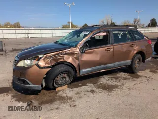 2011 Subaru Outback 2.5i z VIN 4S4BRCAC0B3428463, wystawiony jako Copart lot #52440605 z przebiegiem 78 807 mil mil oraz Nie do naprawy. Historia ofert i sprzedaży dostępna na DreamBid. Obrazek 1.