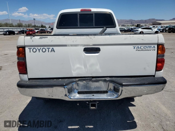 2004 Toyota Tacoma PreRunner z VIN 5TEGN92N14Z331415, wystawiony jako Copart lot #56596545 z przebiegiem 339 810 mil mil oraz Szkoda całkowita • Salvage title. Historia ofert i sprzedaży dostępna na DreamBid. Obrazek 6.