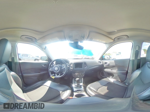 2020 Jeep Compass North z VIN 3C4NJDBB9LT255410, wystawiony jako Copart lot #56552915 z przebiegiem 38 959 mil mil oraz Szkoda całkowita • Salvage title. Historia ofert i sprzedaży dostępna na DreamBid. Obrazek 14.