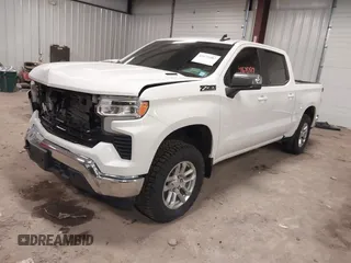 2023 Chevrolet Silverado 1500 LT with VIN 3GCUDDE85PG128770, listed as a IAAI auction lot 41675387 with 49,142 mi miles. Bid and sale history available at carsss.com. Image 17.