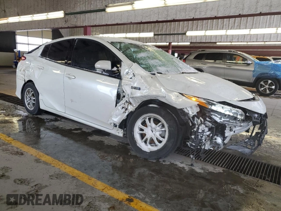 2018 Toyota Prius Plus with VIN JTDKARFP3J3076830, listed as a Copart auction lot 81571204 with 63,808 mi miles and Clean Title. Bid and sale history available at DreamBid. Image 4.