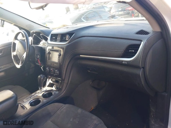 2015 Chevrolet Traverse LT with VIN 1GNKRGKD5FJ224933, listed as a IAAI auction lot 41283533 with 1 mi miles. Bid and sale history available at carsss.com. Image 5.