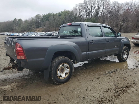 2009 Toyota Tacoma with VIN 3TMMU52N29M013757, listed as a Copart auction lot 54093055 with 282,669 mi miles and Clean title. Bid and sale history available at DreamBid. Image 3.