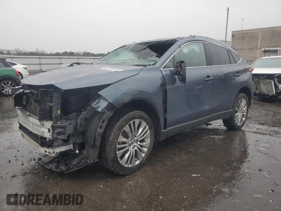 2023 Toyota Venza LE with VIN JTEAAAAHXPJ131318, listed as a Copart auction lot 49739675 with 140,744 mi miles and Salvage Title. Bid and sale history available at DreamBid. Image 1.