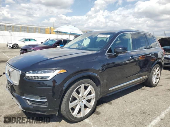 2017 Volvo XC90 Inscription with VIN YV4BC0PLXH1142729, listed as a Copart auction lot 51802015 with 212,551 mi miles and Clean Title. Bid and sale history available at carsss.com. Image 1.