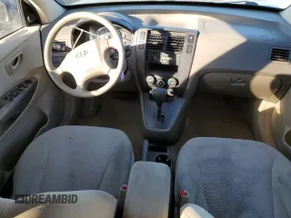 2008 Hyundai Tucson GLS with VIN KM8JM12B38U755186, listed as a Copart auction lot 77097104 with 209,714 mi miles and Salvage Title. Bid and sale history available at carsss.com. Image 8.