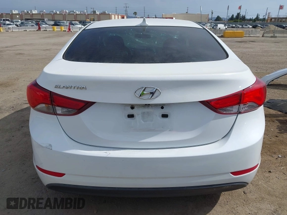 2015 Hyundai Elantra SE с VIN 5NPDH4AE7FH592021, выставлен на аукционе IAAI как лот 42251541 с пробегом Не указан миль и . История ставок и продаж доступна на DreamBid. Изображение 16.