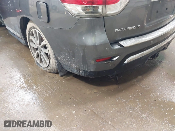 2015 Nissan Pathfinder SL with VIN 5N1AR2MM3FC642198, listed as a IAAI auction lot 42462300 with 191,328 mi miles and . Bid and sale history available at DreamBid. Image 6.