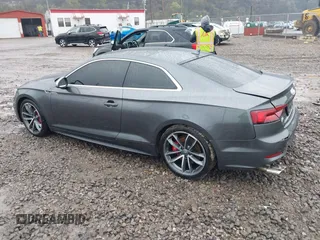 2018 Audi S5 Prestige z VIN WAUR4AF54JA040952, wystawiony jako IAAI lot #41999272 z przebiegiem 57 983 mil mil oraz . Historia ofert i sprzedaży dostępna na DreamBid. Obrazek 3.