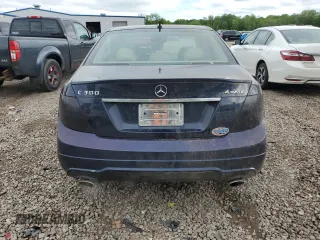 2013 Mercedes-Benz C 300 Sport z VIN WDDGF8AB6DR300385, wystawiony jako Copart lot #57798695 z przebiegiem 131 612 mil mil oraz Szkoda całkowita • Salvage title. Historia ofert i sprzedaży dostępna na DreamBid. Obrazek 6.