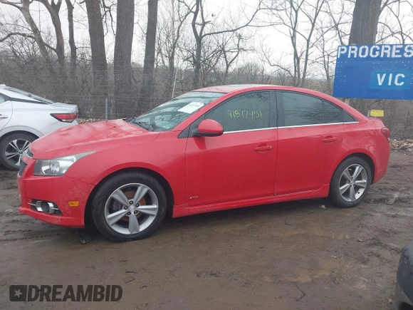 2014 Chevrolet Cruze 2LT z VIN 1G1PE5SB3E7278295, wystawiony jako IAAI lot #41517451 z przebiegiem 95 085 mil mil oraz . Historia ofert i sprzedaży dostępna na DreamBid. Obrazek 14.
