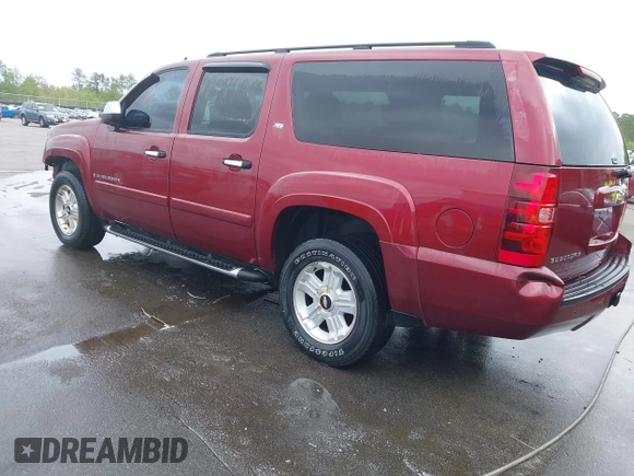 2008 Chevrolet Suburban 2LT with VIN 3GNFK163X8G307587, listed as a IAAI auction lot 41922247 with 187,880 mi miles and . Bid and sale history available at DreamBid. Image 3.