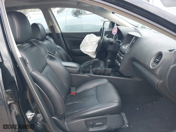 2011 Nissan Maxima 3.5 SV with VIN 1N4AA5AP0BC851314, listed as a IAAI auction lot 41506379 with 195,985 mi miles. Bid and sale history available at carsss.com. Image 5.