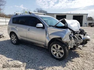 2008 Mitsubishi Outlander XLS with VIN JA4MS41X98Z002359, listed as a Copart auction lot 80348244 with 133,379 mi miles and Salvage Title. Bid and sale history available at carsss.com. Image 4.