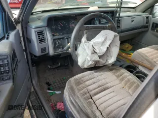 1993 Jeep Grand Cherokee Laredo with VIN 1J4GZ58Y2PC658787, listed as a Copart auction lot 41687765 with 166,262 mi miles and Salvage Title. Bid and sale history available at carsss.com. Image 8.