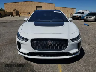 2019 Jaguar I-Pace SE z VIN SADHC2S13K1F68517, wystawiony jako Copart lot #48527664 z przebiegiem 54 122 mil mil oraz . Historia ofert i sprzedaży dostępna na DreamBid. Obrazek 5.