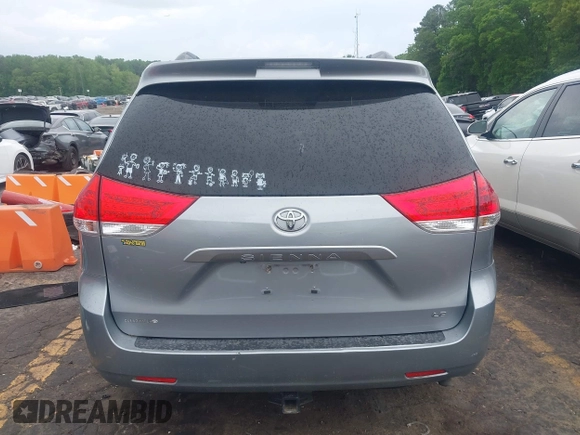 2014 Toyota Sienna LE AAS с VIN 5TDKK3DC6ES424568, выставлен на аукционе IAAI как лот 42067795 с пробегом 148 218 миль миль и . История ставок и продаж доступна на DreamBid. Изображение 16.