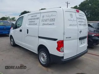 2020 Nissan NV200 SV z VIN 3N6CM0KN8LK708338, wystawiony jako IAAI lot #42473489 z przebiegiem Nie podano mil oraz . Historia ofert i sprzedaży dostępna na DreamBid. Obrazek 3.