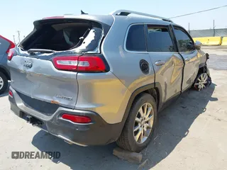 2014 Jeep Cherokee Limited с VIN 1C4PJMDS0EW110890, выставлен на аукционе IAAI как лот 42719588 с пробегом 88 090 миль миль и . История ставок и продаж доступна на DreamBid. Изображение 4.