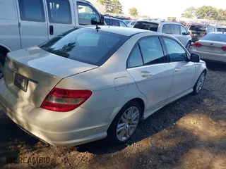 2008 Mercedes-Benz C-Class 3.0L Sport with VIN WDDGF54X48R022453, listed as a IAAI auction lot 40173089 with 240,772 mi miles. Bid and sale history available at carsss.com. Image 4.