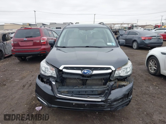 2017 Subaru Forester Premium with VIN JF2SJAEC2HH484525, listed as a IAAI auction lot 41898174 with 140,698 mi miles. Bid and sale history available at carsss.com. Image 12.
