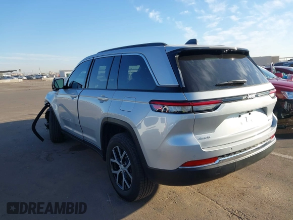 2024 Jeep Grand Cherokee Limited with VIN 1C4RJHBG2RC195432, listed as a IAAI auction lot 41625448 with 6,291 mi miles and . Bid and sale history available at DreamBid. Image 3.