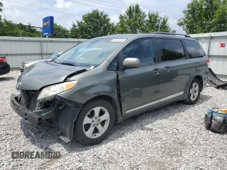 2011 Toyota Sienna LE AAS with VIN 5TDKK3DC6BS077786, listed as a Copart auction lot 62640645 with 420,881 mi miles and Clean title. Bid and sale history available at DreamBid. Image 1.