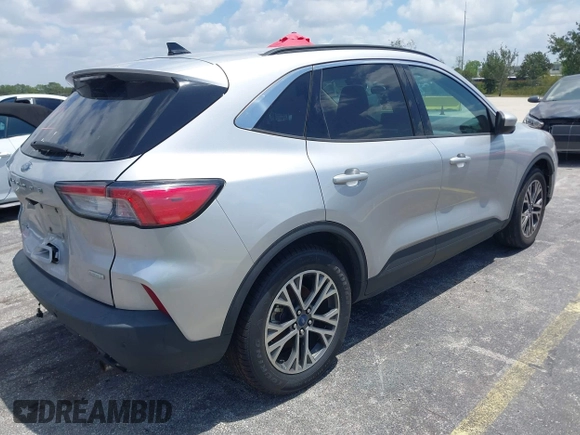 2020 Ford Escape SEL with VIN 1FMCU0H66LUA81380, listed as a IAAI auction lot 42160088 with 140,902 mi miles and . Bid and sale history available at carsss.com. Image 4.