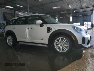 2024 MINI Countryman Cooper S with VIN WMZ83BR07R3S19526, listed as a Copart auction lot 42421825 with 26,026 mi miles and Clean Title. Bid and sale history available at carsss.com. Image 4.