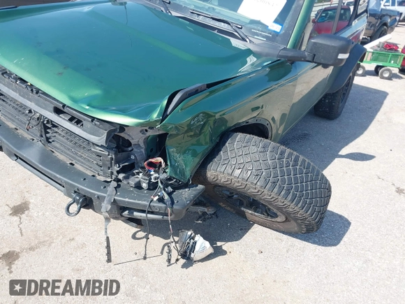 2023 Ford Bronco с VIN 1FMEE5DP0PLB60332, выставлен на аукционе IAAI как лот 42200832 с пробегом 54 921 миль миль и . История ставок и продаж доступна на DreamBid. Изображение 6.