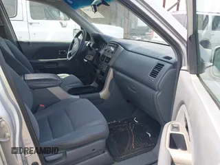 2006 Honda Pilot EX with VIN 2HKYF18446H000383, listed as a IAAI auction lot 42129875 with 206,723 mi miles and . Bid and sale history available at DreamBid. Image 5.