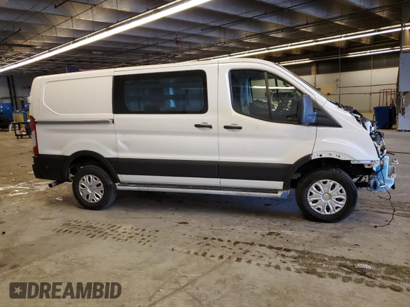 2024 Ford Transit Cargo with VIN 1FTBR1Y88RKA70197, listed as a Copart auction lot 76137834 with Not Provided miles and Clean Title. Bid and sale history available at DreamBid. Image 4.