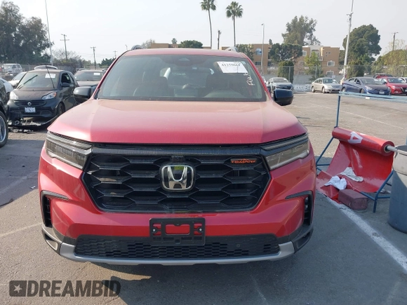 2023 Honda Pilot TrailSport with VIN 5FNYG1H65PB042687, listed as a IAAI auction lot 41259661 with 11,359 mi miles. Bid and sale history available at carsss.com. Image 12.