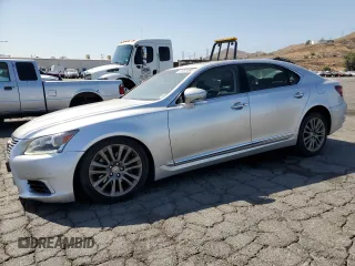2013 Lexus LS 460 L z VIN JTHGL5EF9D5050368, wystawiony jako Copart lot #71087494 z przebiegiem 91 623 mil mil oraz Szkoda całkowita • Salvage title. Historia ofert i sprzedaży dostępna na DreamBid. Obrazek 1.