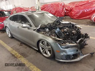 2014 Audi S7 Prestige with VIN WAUW2AFC5EN012180, listed as a IAAI auction lot 40895822 with 1 mi miles. Bid and sale history available at carsss.com. Image 1.