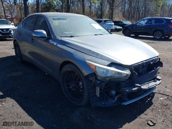 2016 Infiniti Q50 3.0t Premium with VIN JN1EV7AP1GM305573, listed as a IAAI auction lot 41846913 with 76,911 mi miles. Bid and sale history available at carsss.com. Image 1.