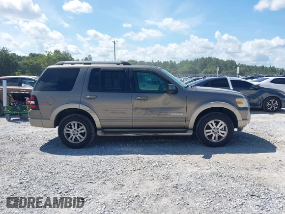 2006 Ford Explorer Eddie Bauer with VIN 1FMEU74866UB08803, listed as a IAAI auction lot 42683044 with 199,122 mi miles and . Bid and sale history available at DreamBid. Image 13.