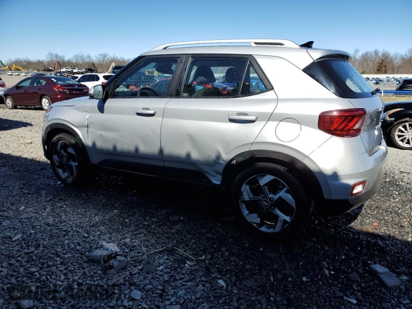 2022 Hyundai Venue SEL with VIN KMHRC8A33NU181189, listed as a Copart auction lot 49508585 with 16,024 mi miles and Salvage Title. Bid and sale history available at DreamBid. Image 2.