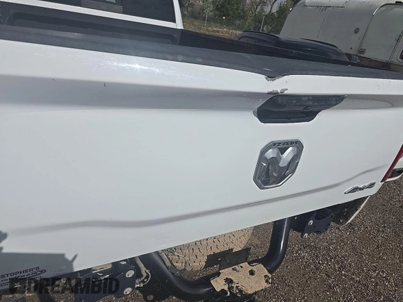 2022 Ram 2500 Tradesman with VIN 3C6UR5HJ9NG350612, listed as a IAAI auction lot 42369360 with 72,098 mi miles and . Bid and sale history available at DreamBid. Image 1.
