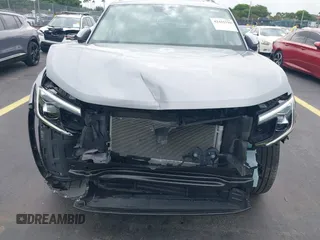 2024 Volkswagen Atlas SEL Premium R-Line with VIN 1V2FR2CA7RC595004, listed as a IAAI auction lot 42425330 with 16,171 mi miles and . Bid and sale history available at DreamBid. Image 13.
