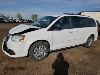 2017 Dodge Grand Caravan SE z VIN 2C4RDGBGXHR707462, wystawiony jako Copart lot #56907075 z przebiegiem 61 975 mil mil oraz Szkoda całkowita • Salvage title. Historia ofert i sprzedaży dostępna na DreamBid. Obrazek 1.