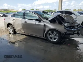 2025 Chevrolet Malibu LT with VIN 1G1ZD5ST8SF107581, listed as a Copart auction lot 50128315 with 10,056 mi miles and Clean Title. Bid and sale history available at DreamBid. Image 4.
