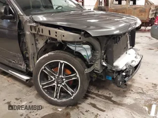 2020 Ford Expedition Max Limited с VIN 1FMJK2ATXLEA61572, выставлен на аукционе IAAI как лот 41341741 с пробегом 71 912 миль миль и . История ставок и продаж доступна на DreamBid. Изображение 6.