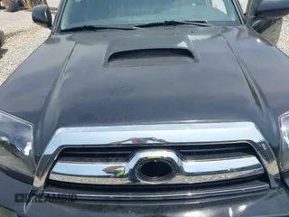 2006 Toyota 4Runner SR5 with VIN JTEZU14R068041163, listed as a IAAI auction lot 42062193 with 186,723 mi miles and . Bid and sale history available at DreamBid. Image 10.