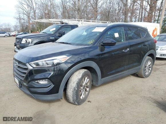 2016 Hyundai Tucson SE with VIN KM8J3CA42GU168610, listed as a IAAI auction lot 41639335 with 86,920 mi miles. Bid and sale history available at carsss.com. Image 2.